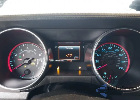 2023 Ford Mustang Ecoboost Premium Fastback z USA, uszkodzony, nr VIN 1FA6P8THXP5100227